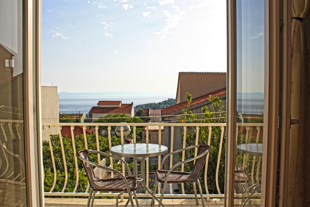 Bougainvillea Apartments Makarska Exterior foto